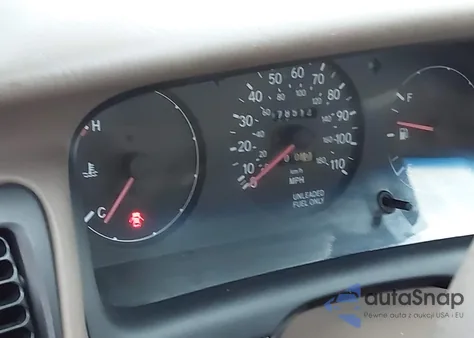 1997 Toyota Corolla Std из США, поврежденный, VIN 2T1BA02E7VC162834